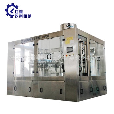直供礦泉水灌裝生產線白酒灌裝機全自動三合一灌裝機