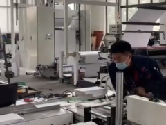 非標(biāo)定制內(nèi)衣自動(dòng)套袋封口機(jī)