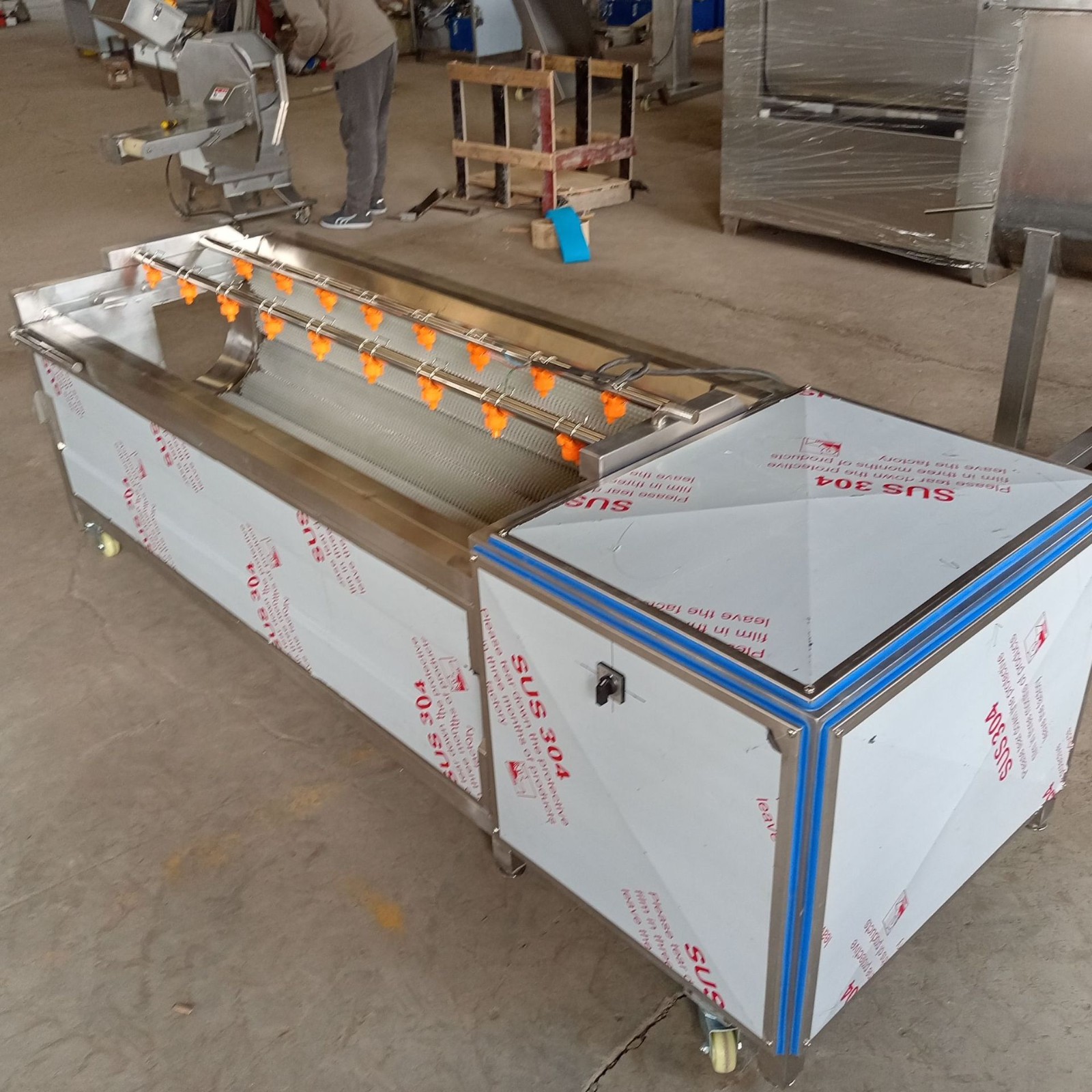 大型去泥毛輥洗菜機 胡蘿卜土豆紅薯清洗去皮機 果蔬去皮清洗機