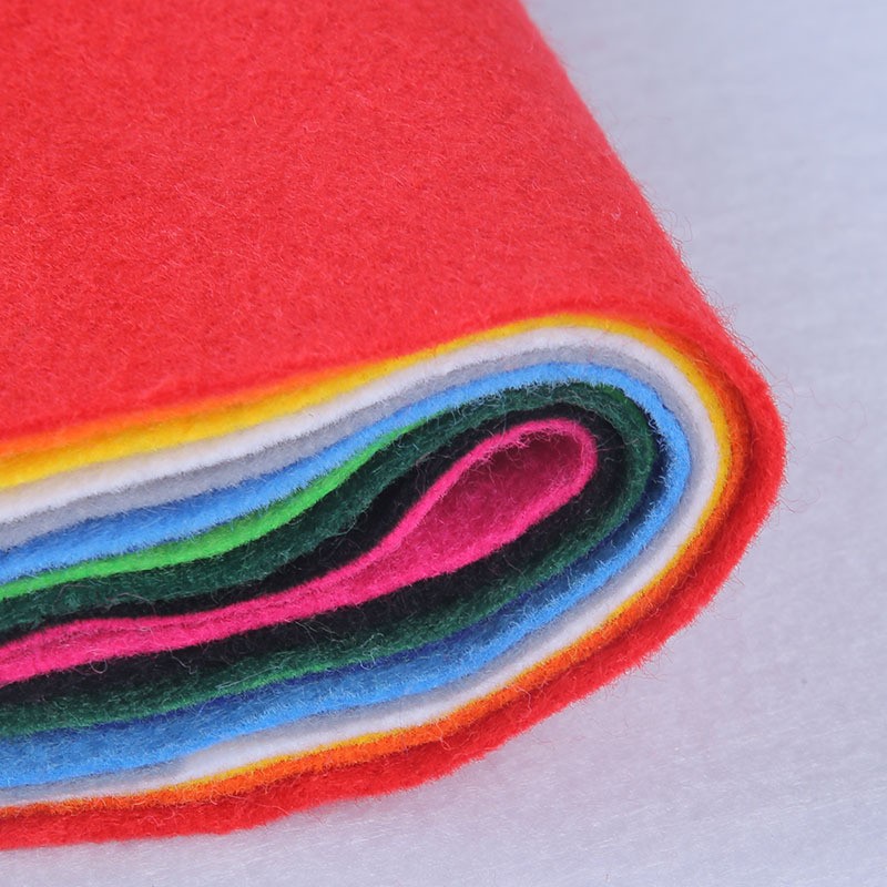 手工diy不織布材料廠家現(xiàn)貨針刺無紡布幼兒園裝飾彩色背景毛氈布